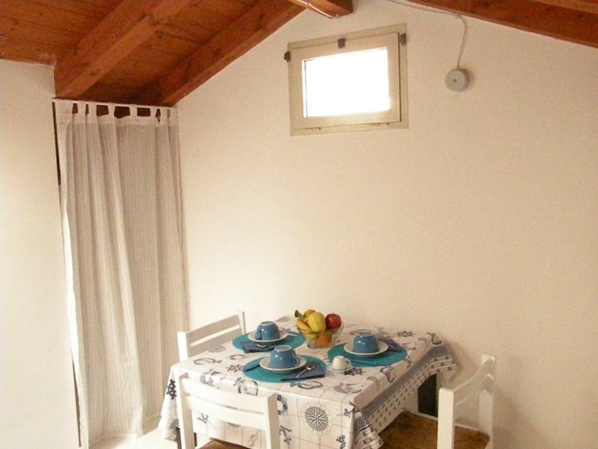 Deliziosa Mansarda Nel Quartiere Marina - Appartamento